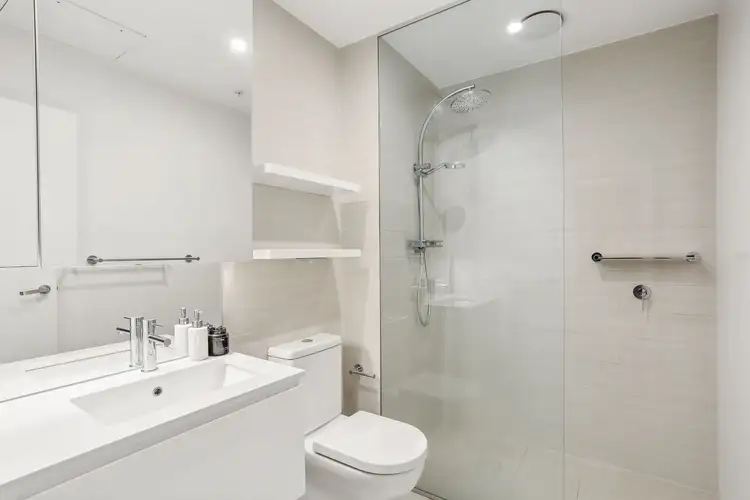 Fifth view of Homely apartment listing, 1505/2 Chisholm Street, Wolli Creek NSW 2205