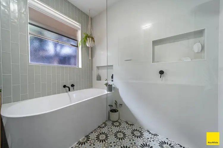 Fourth view of Homely house listing, 1 Farrell Court, North Bendigo VIC 3550
