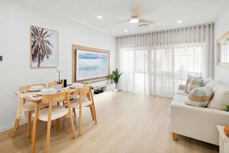 Third view of Homely apartment listing, 6/25 Lenneberg Street, Southport QLD 4215