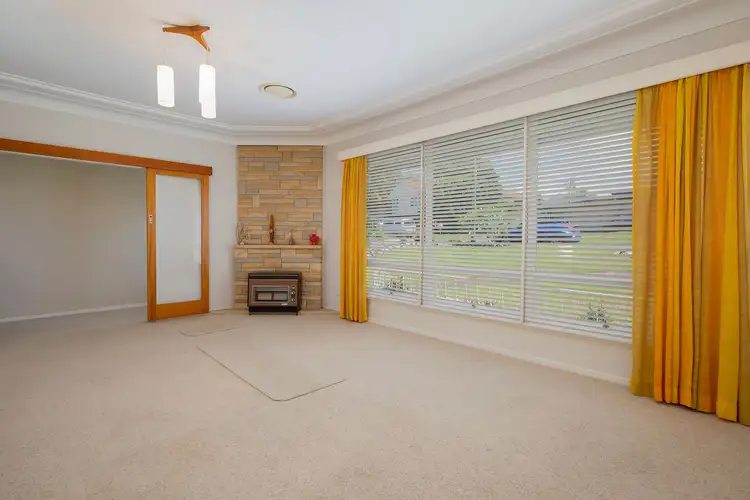 Second view of Homely house listing, 7 Vista Parade, Kotara NSW 2289
