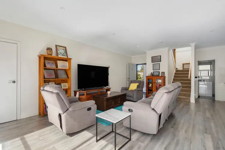 Second view of Homely townhouse listing, 2/119 Cranbourne Road, Frankston VIC 3199