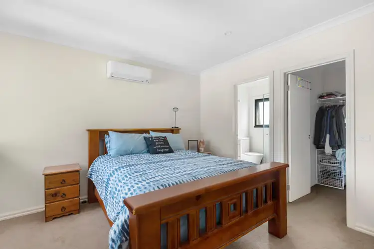 Fifth view of Homely townhouse listing, 2/119 Cranbourne Road, Frankston VIC 3199