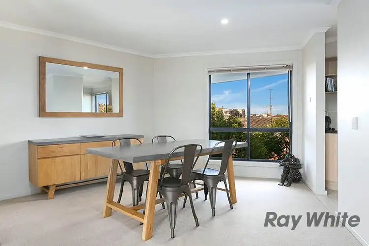 Third view of Homely apartment listing, 4/110 Kembla Street, Wollongong NSW 2500