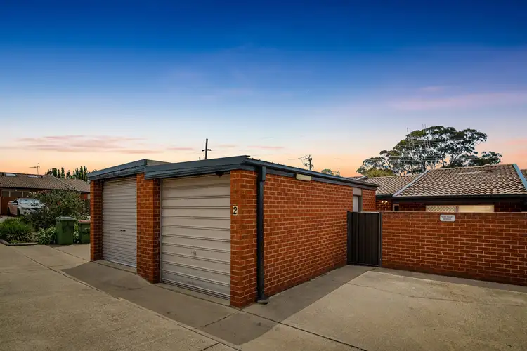 2/91-99 Donald Road, Queanbeyan NSW 2620