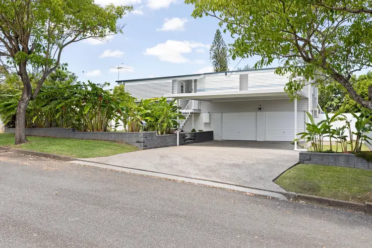 9 Brewster Street, Stafford Heights QLD 4053