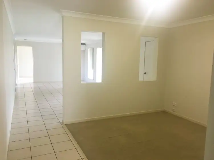 Fifth view of Homely house listing, 4 Henna Place, Heritage Park QLD 4118