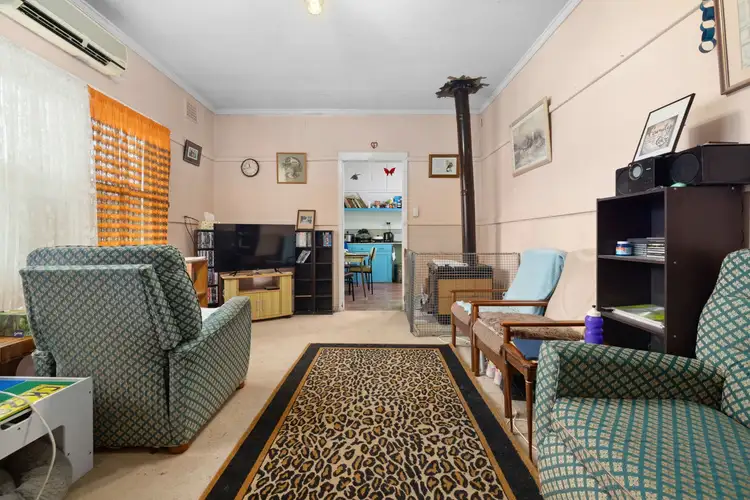 Fifth view of Homely house listing, 2 Short Street, Bowning NSW 2582