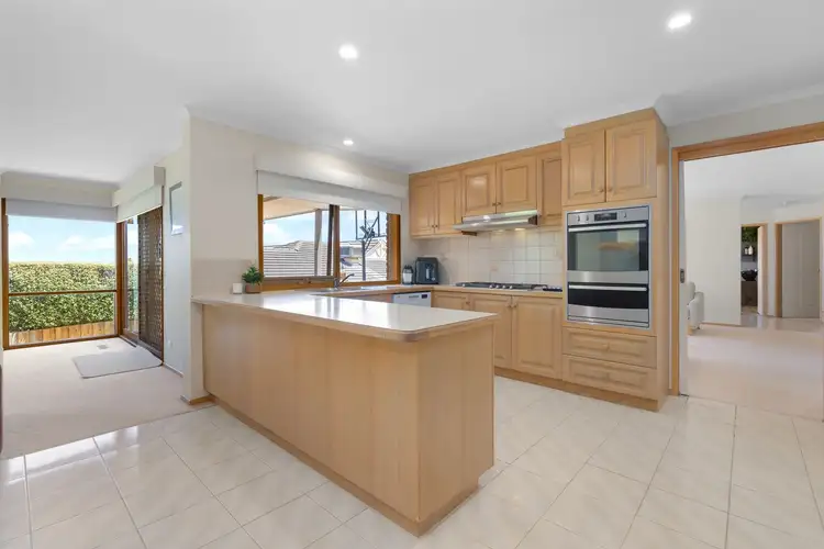 Fourth view of Homely house listing, 15 Hillview Place, Berwick VIC 3806