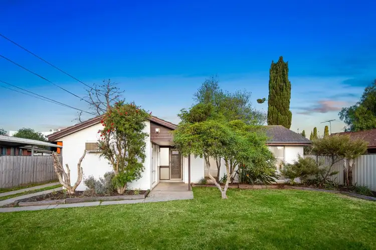 Main view of Homely house listing, 5 Cormorant Crescent, Werribee VIC 3030