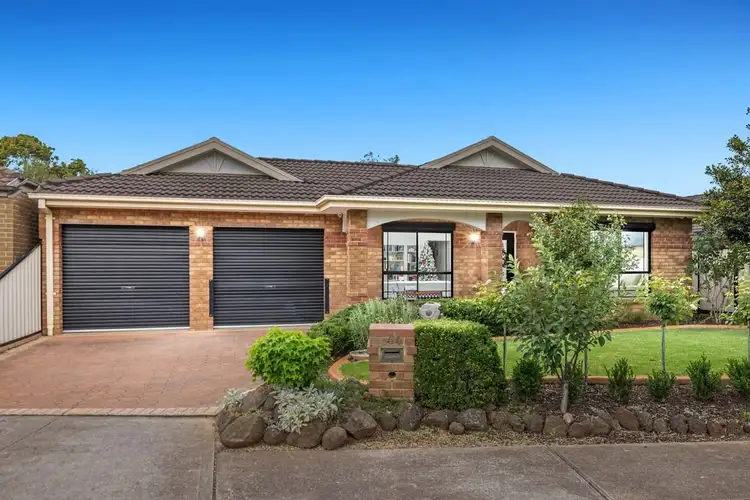 44 Macadamia Grove, Werribee VIC 3030