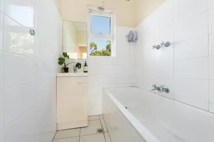 Sixth view of Homely block of units listing, 1-4/1 Victoria Street, Queens Park NSW 2022