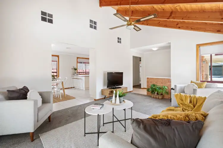 Third view of Homely house listing, 35 Karinya Close, Werribee VIC 3030