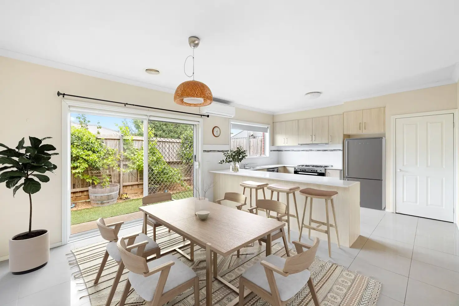 Main view of Homely house listing, 2/21 Trish Walk, Werribee VIC 3030