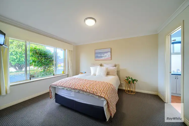 Fifth view of Homely house listing, 8 Cooper Way, Yakamia WA 6330