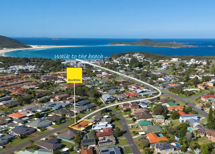 206 Rocky Point Road, Fingal Bay NSW 2315