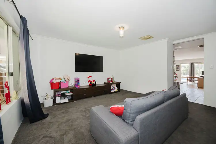 Sixth view of Homely house listing, 15 Enderby Court, Ballajura WA 6066