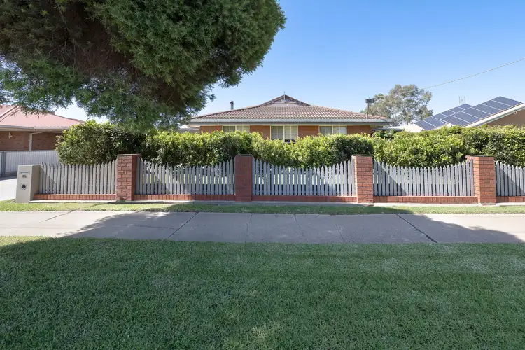 39 Butterworth Street, Swan Hill VIC 3585