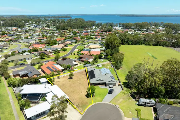 5 Belpitt Place, Sanctuary Point NSW 2540