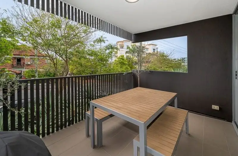 Main view of Homely unit listing, 10/75 Barker Street, New Farm QLD 4005