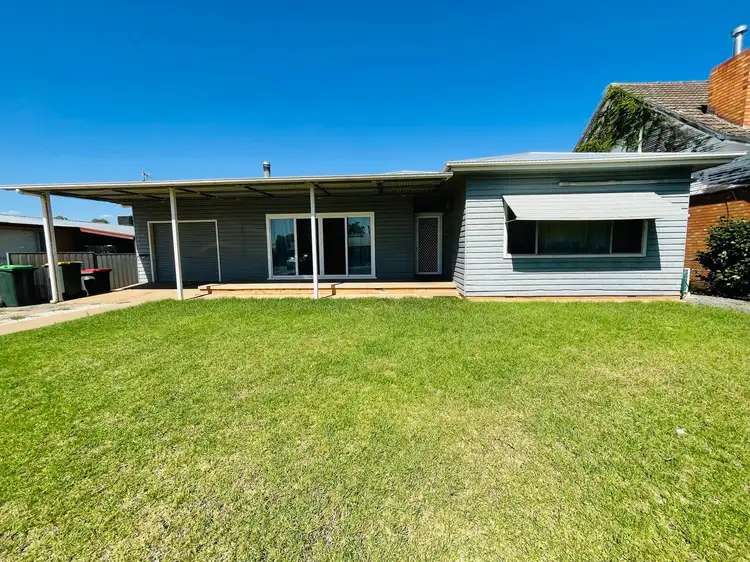 10 McGregor Street, Condobolin NSW 2877