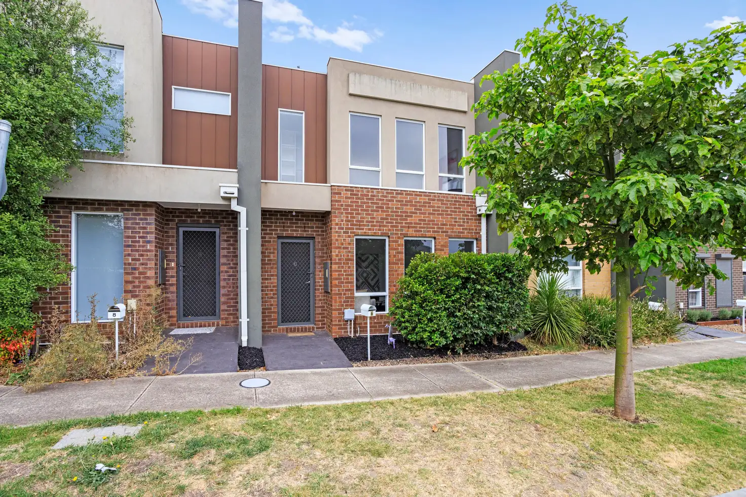 Main view of Homely townhouse listing, 6 Oriano Street, Epping VIC 3076