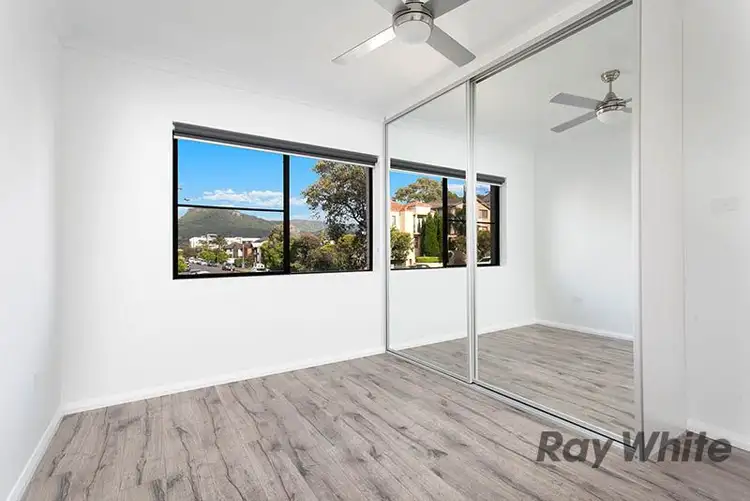 Fourth view of Homely unit listing, 2/4 Pleasant Avenue, North Wollongong NSW 2500