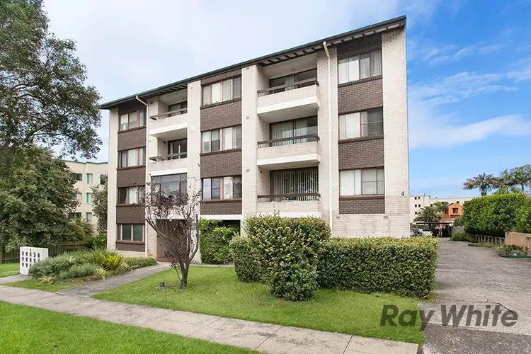 Fifth view of Homely unit listing, 2/4 Pleasant Avenue, North Wollongong NSW 2500