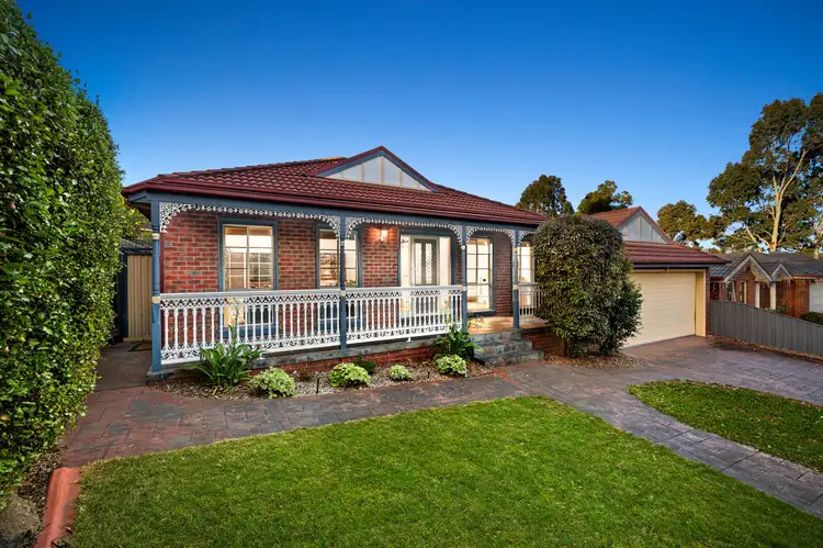 6 Alain Avenue, South Morang VIC 3752