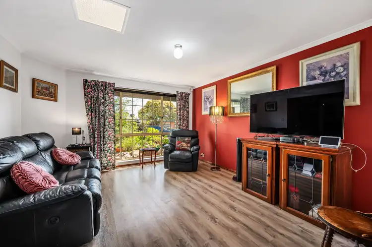 Sixth view of Homely house listing, 33 Magnolia Crescent, Craigmore SA 5114