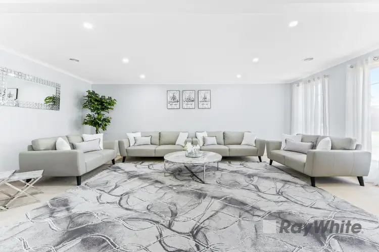 Third view of Homely house listing, 2 Parramatta Place, Berwick VIC 3806