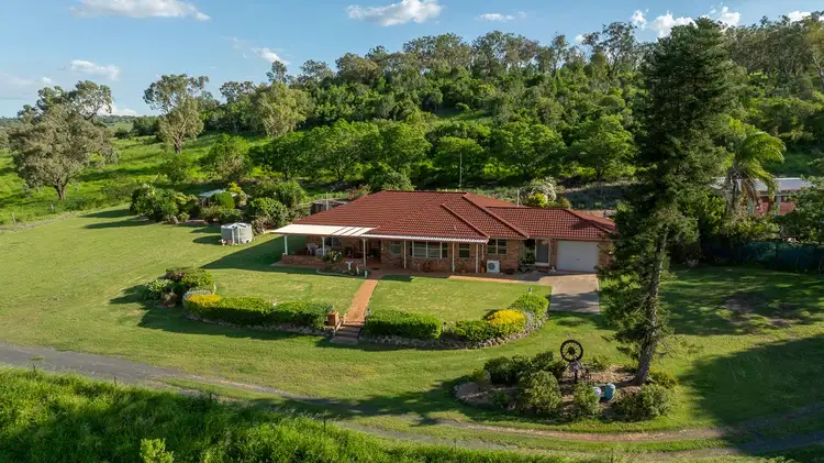 "Taronga" 163 Mondam Road