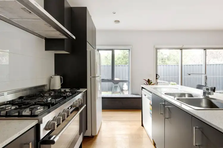 Sixth view of Homely unit listing, 2/69 Corrigan Avenue, Brooklyn VIC 3012
