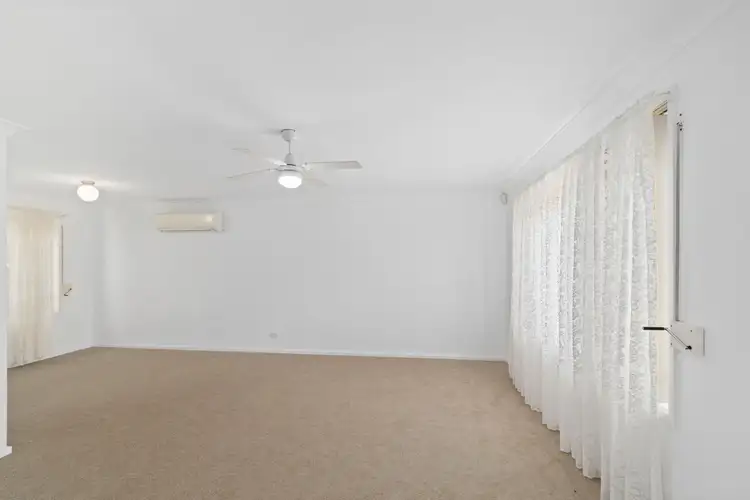 Second view of Homely villa listing, 2/31 Julianne Street, Dapto NSW 2530