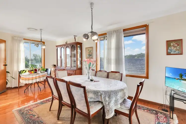 Sixth view of Homely house listing, 8 Sears Place, Prairiewood NSW 2176