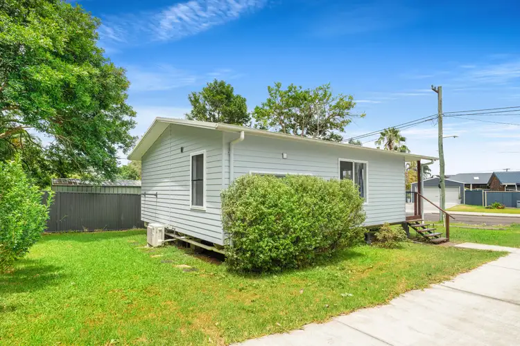 Second view of Homely unit listing, 198A Steyne Road, Saratoga NSW 2251