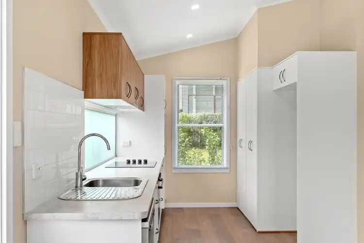 Fourth view of Homely unit listing, 198A Steyne Road, Saratoga NSW 2251