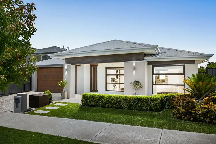 7 Vulcan Drive, Craigieburn VIC 3064