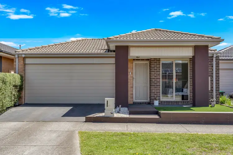 41 Rosette Parade, Mickleham VIC 3064