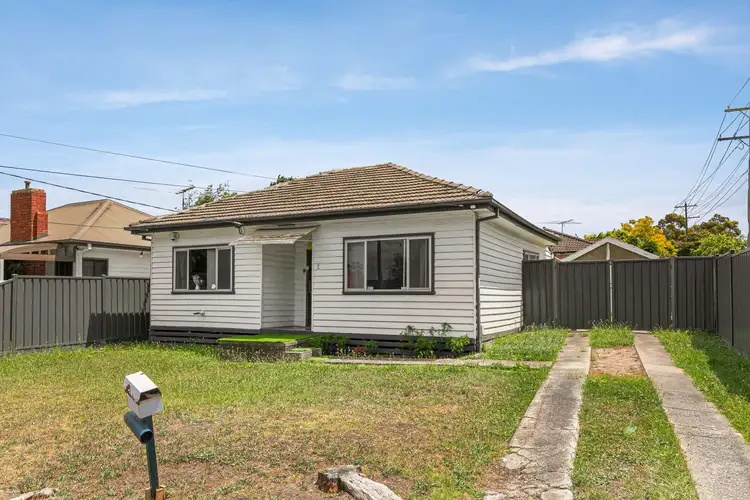2 Currajong Street, Glenroy VIC 3046