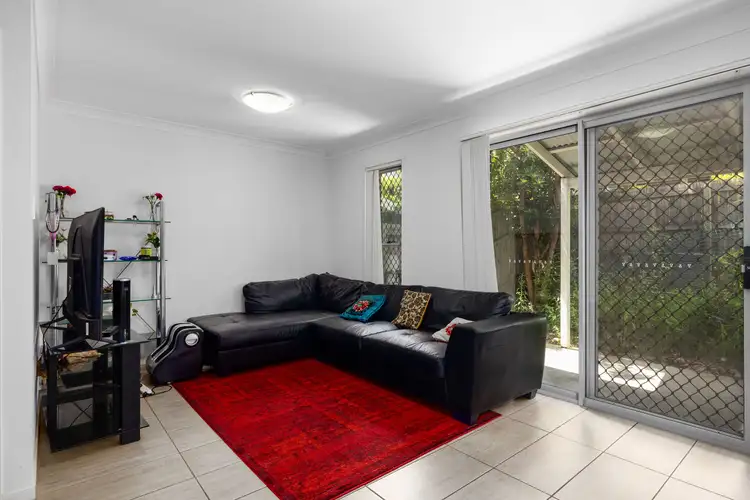 Third view of Homely townhouse listing, 3/53 Injune Circuit, Calamvale QLD 4116