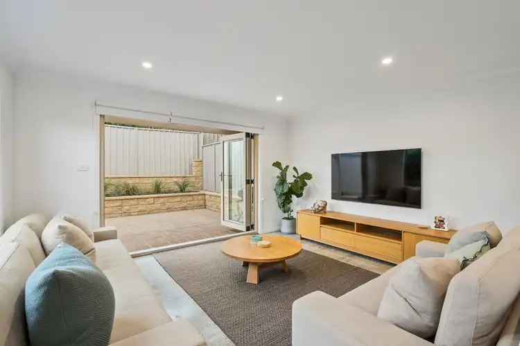 Fourth view of Homely townhouse listing, 86 B Grey Street, Keiraville NSW 2500