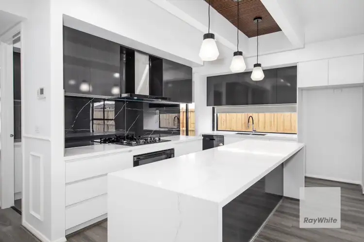 Fifth view of Homely other listing, 10 Ivan Way, Fraser Rise VIC 3336