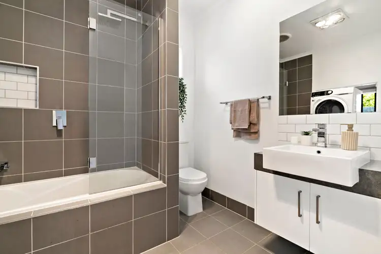 Sixth view of Homely unit listing, 1/34 Macrina Street, Oakleigh East VIC 3166