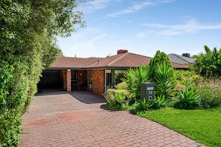 19 Royal Admiral Place, Surrey Downs SA 5126
