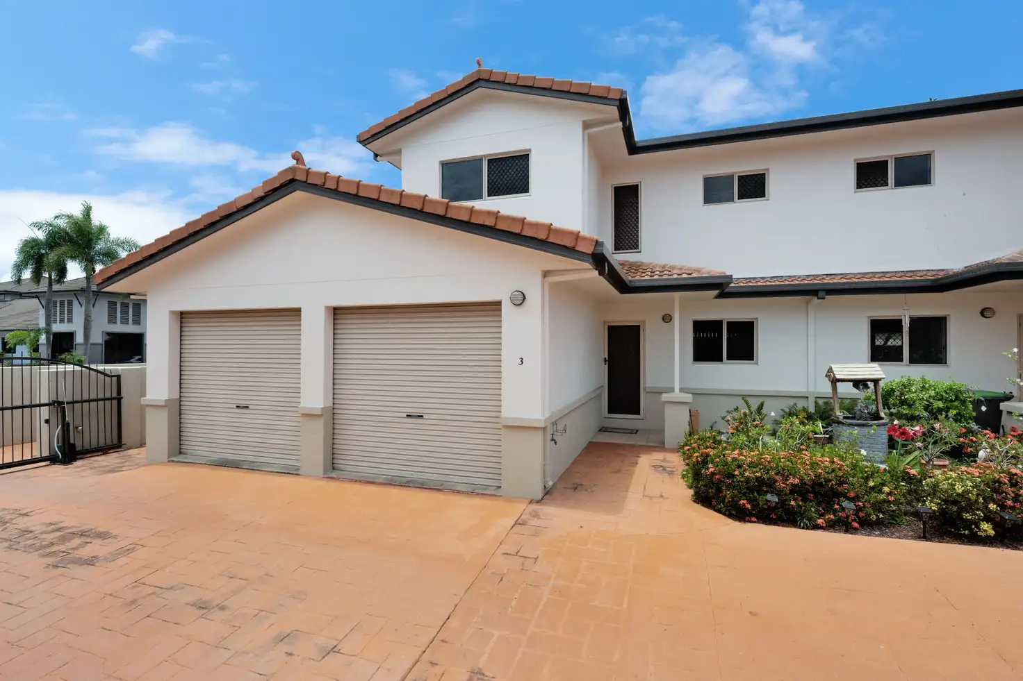 Main view of Homely townhouse listing, 3/30-32 Martinez Avenue, West End QLD 4810