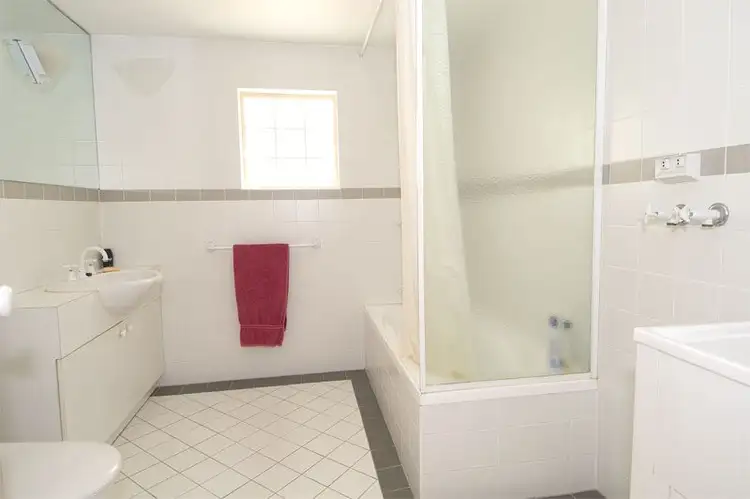 Fourth view of Homely apartment listing, 1/1 Kellett Place, Potts Point NSW 2011