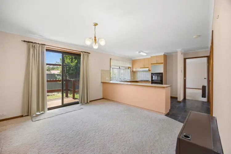 Fifth view of Homely house listing, 2/24 Bradby Avenue, Mount Clear VIC 3350