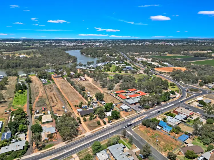 Fifth view of Homely house listing, 12 Hendy Road, Buronga NSW 2739