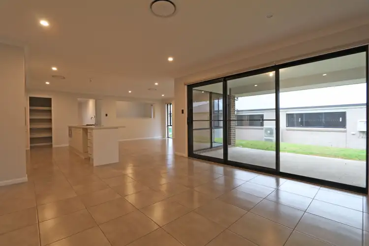 Fourth view of Homely house listing, 8 Gerbera Close, Hamlyn Terrace NSW 2259