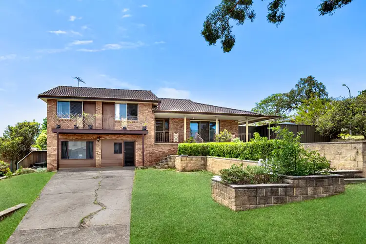 27B Tallowwood Crescent, Bradbury NSW 2560